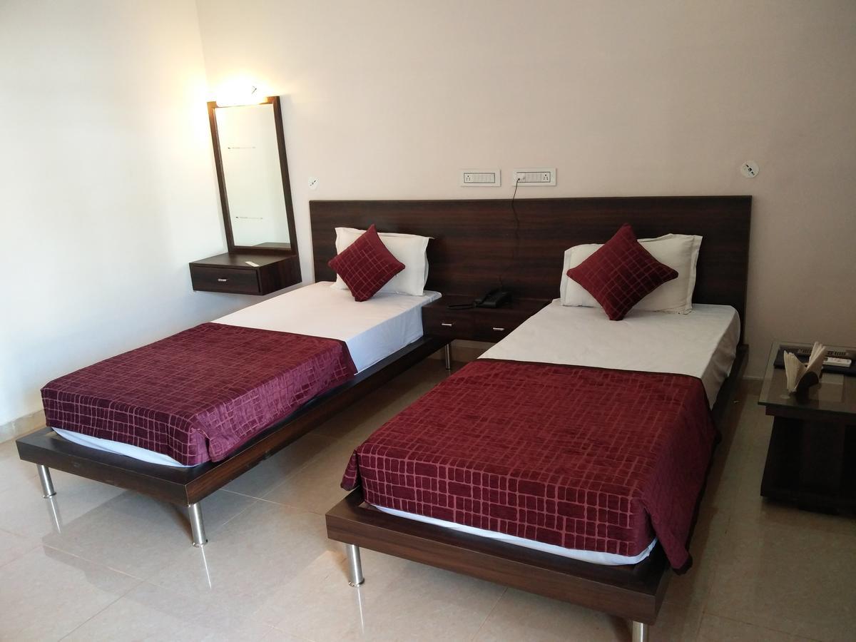 Gulmohar Sariska Resort Bairat Exterior foto
