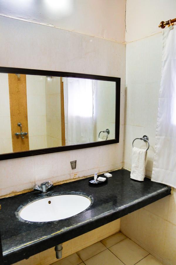 Gulmohar Sariska Resort Bairat Exterior foto