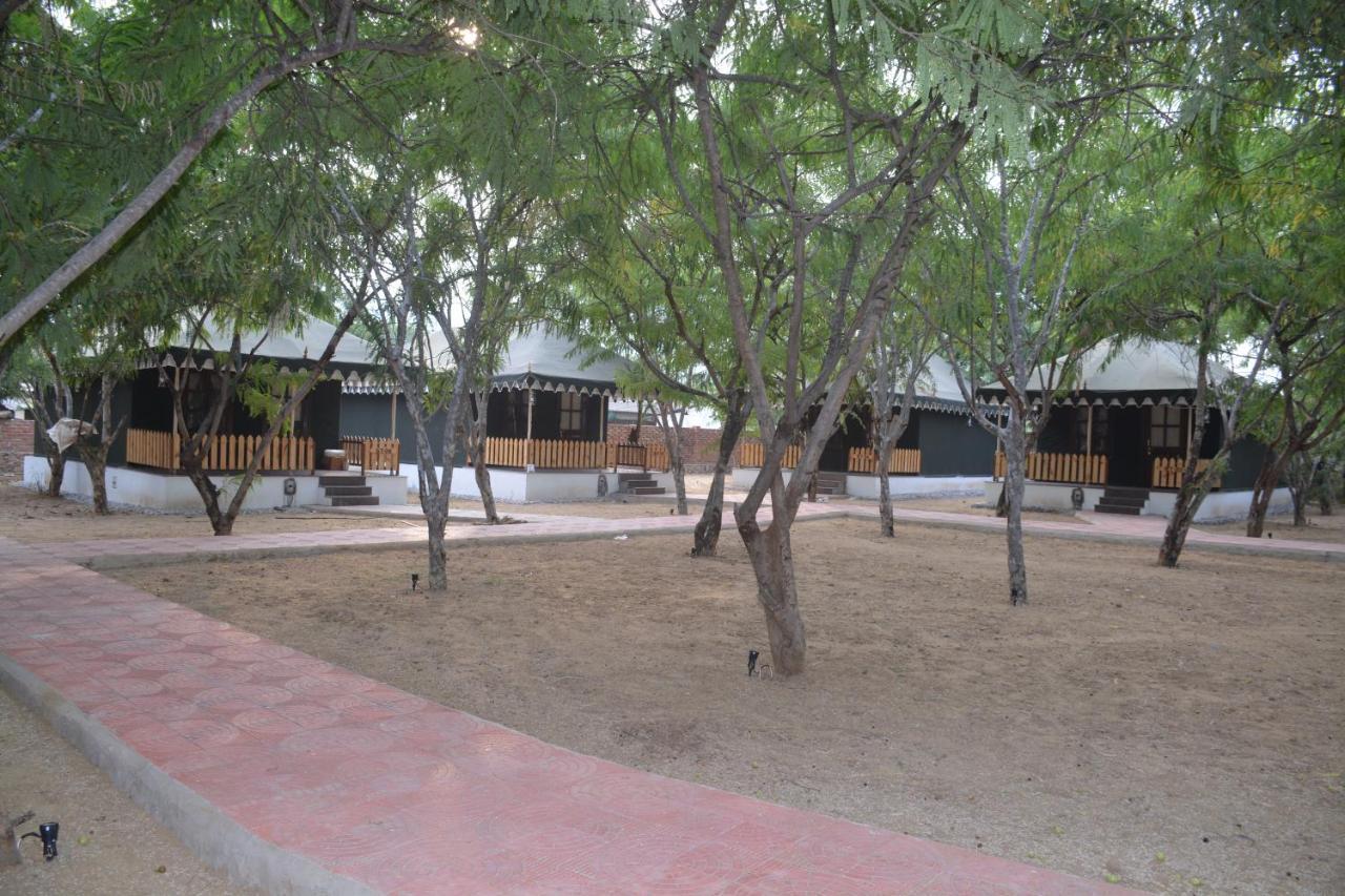 Gulmohar Sariska Resort Bairat Exterior foto